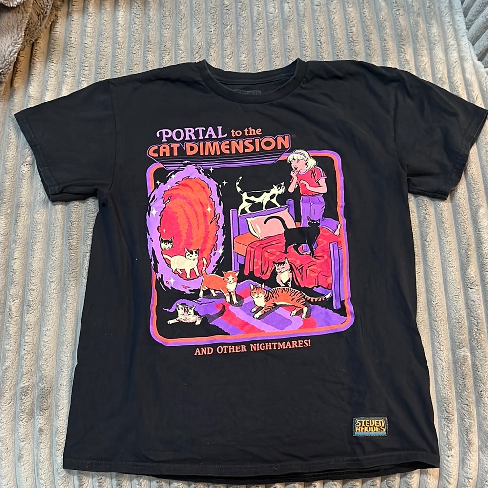 Black Graphic Tee with Cat Dimension Design